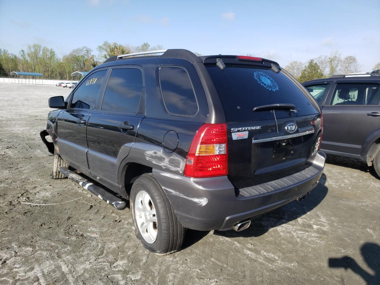 Photo 3 from auction – 2008 KIA SPORTAGE E with VIN KNDJF723X87458330