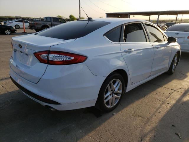 Photo 4 from auction – 2016 FORD FUSION SE with VIN 3FA6P0HD1GR307643