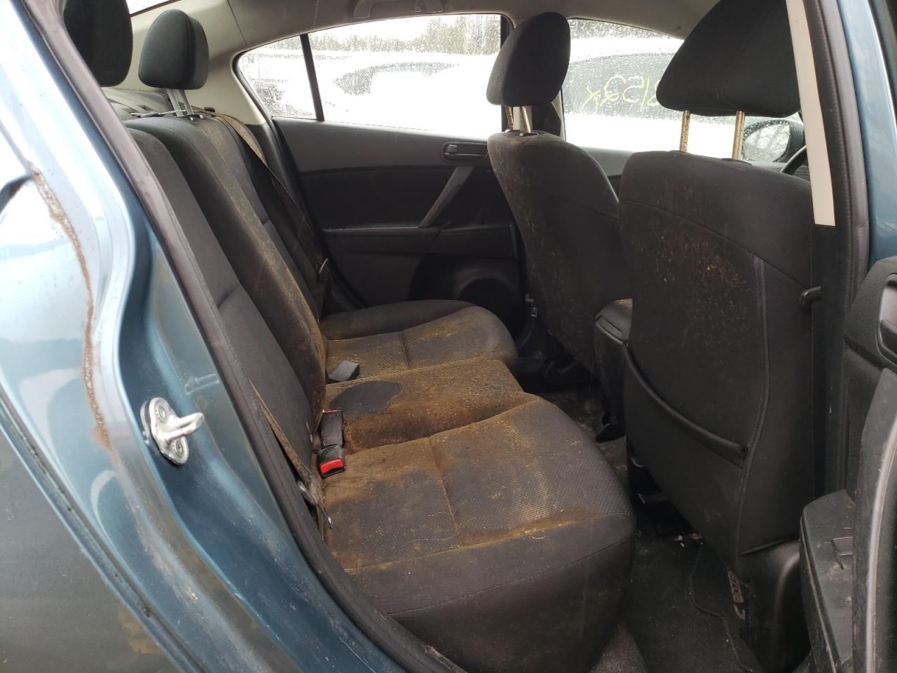 Фото 6 с аукциона – 2011 MAZDA 3 I с VIN JM1BL1UG4B1477265