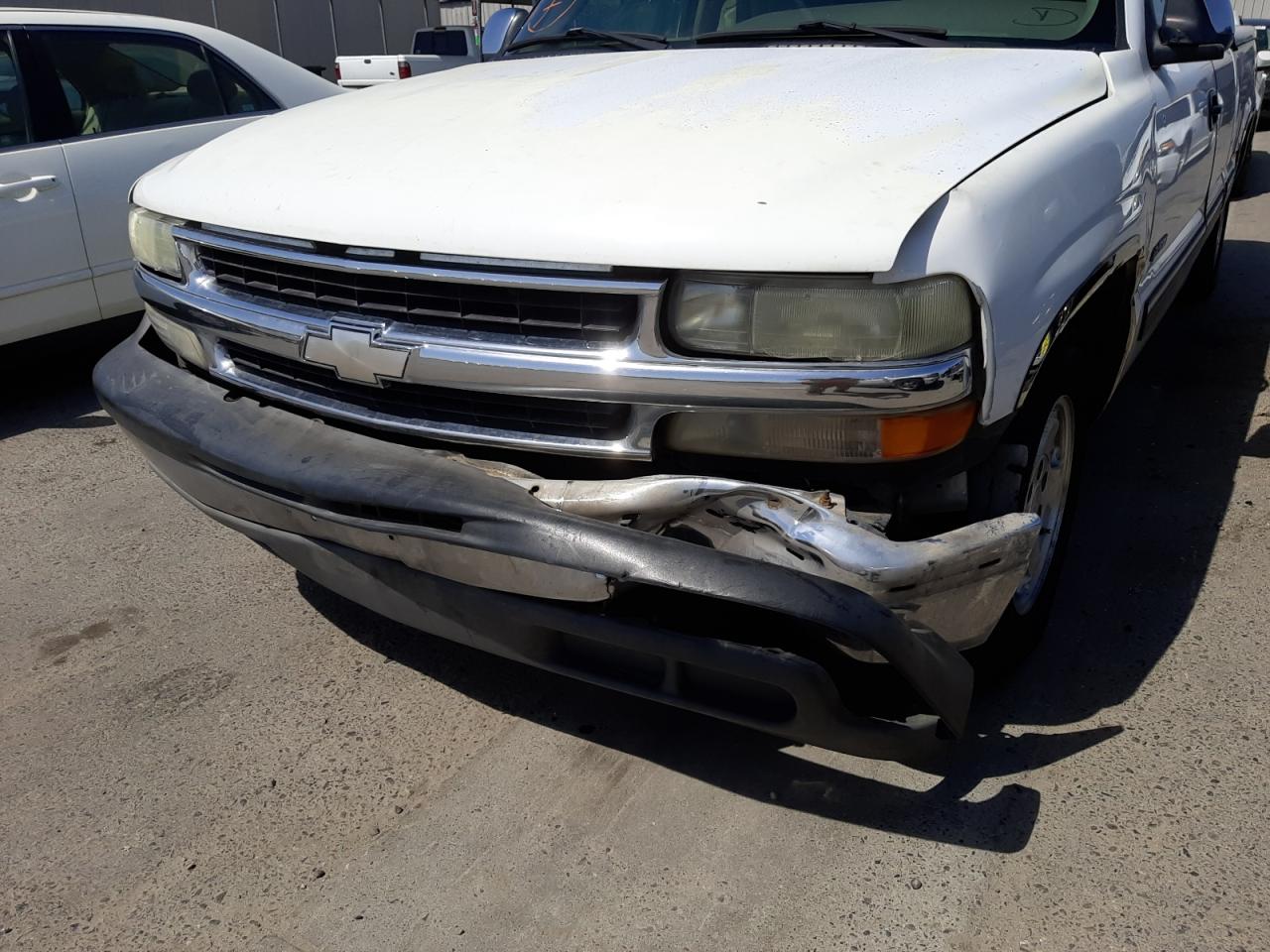 Photo 9 from auction – 2000 CHEVROLET SILVRDO LT with VIN 1GCEC19T1YZ293141