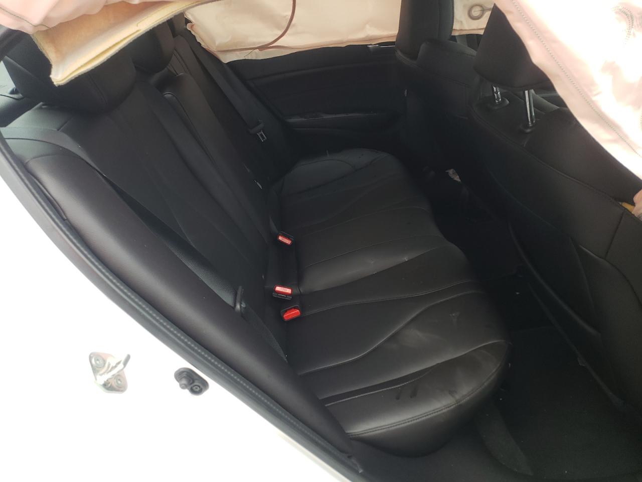 Photo 6 from auction – 2019 ACURA ILX with VIN 19UDE2F36KA012779