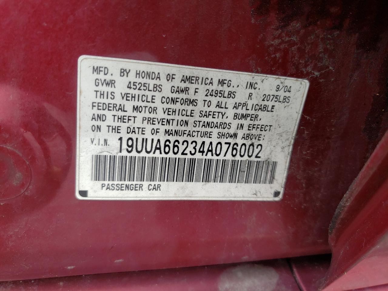 Photo 10 from auction – 2004 ACURA TL with VIN 19UUA66234A076002