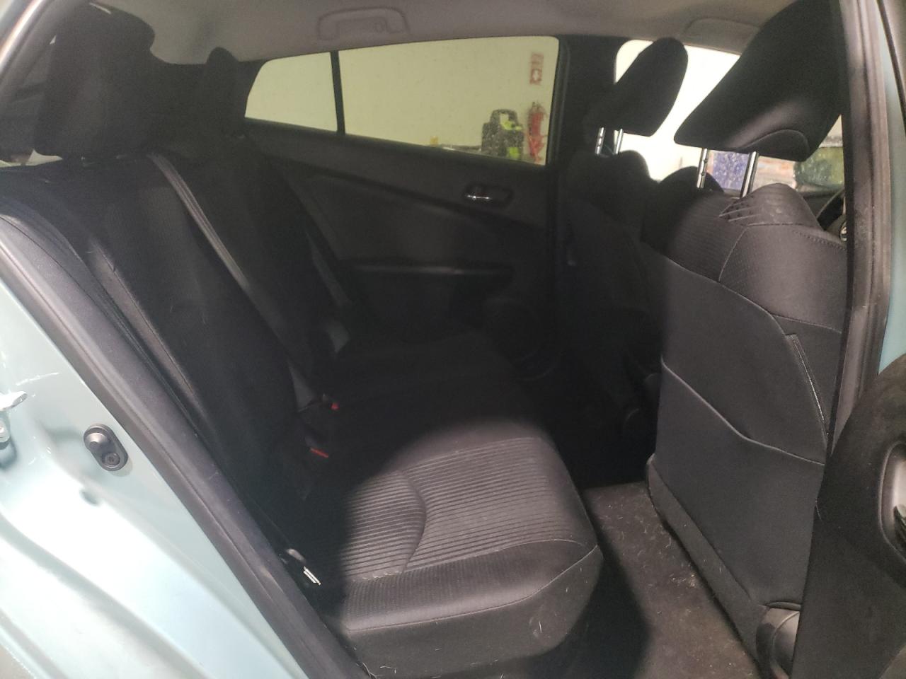 Photo 6 from auction – 2016 TOYOTA PRIUS with VIN JTDKBRFU9G3005062