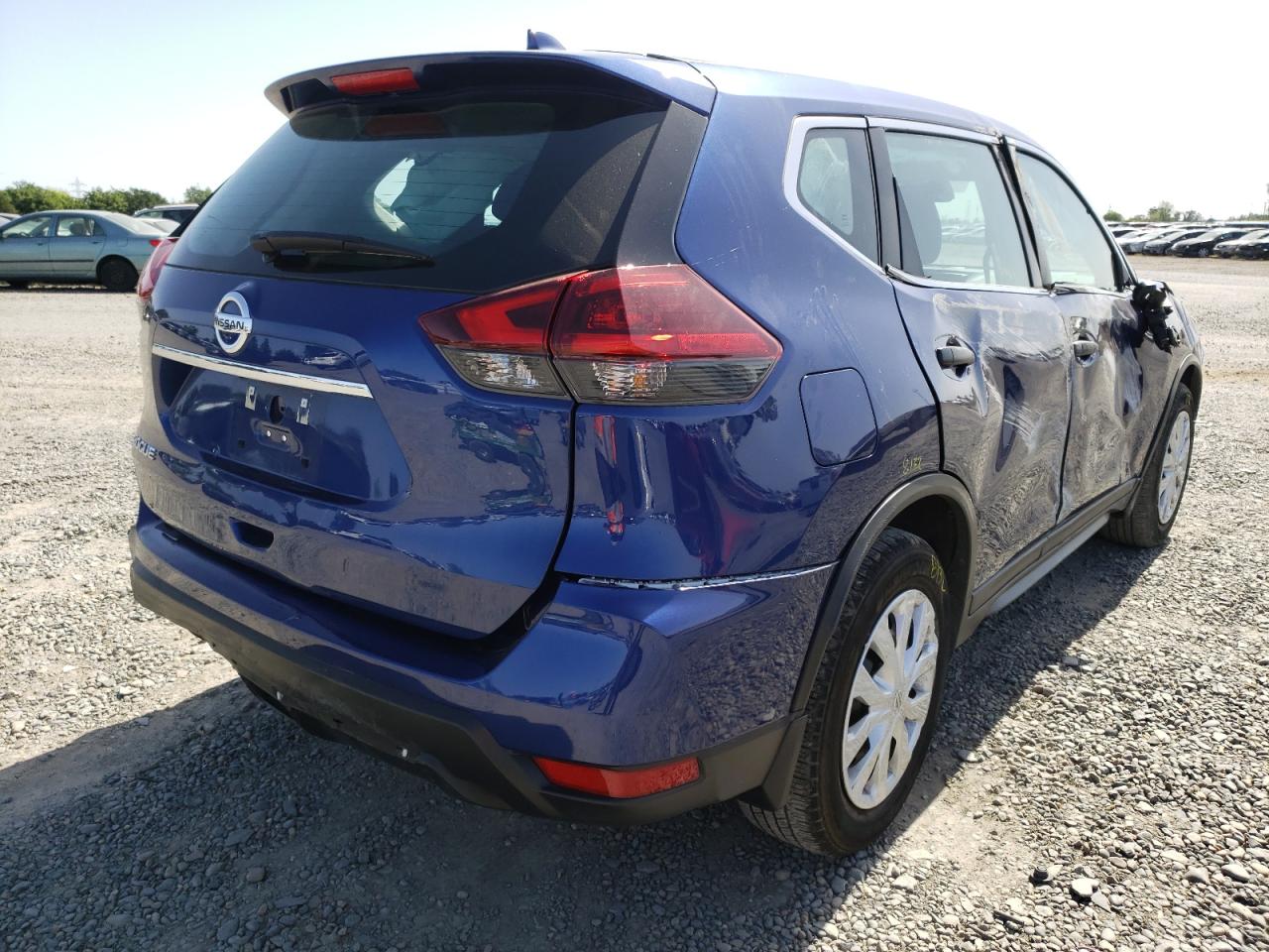 Photo 4 from auction – 2020 NISSAN ROGUE S with VIN 5N1AT2MT7LC816925