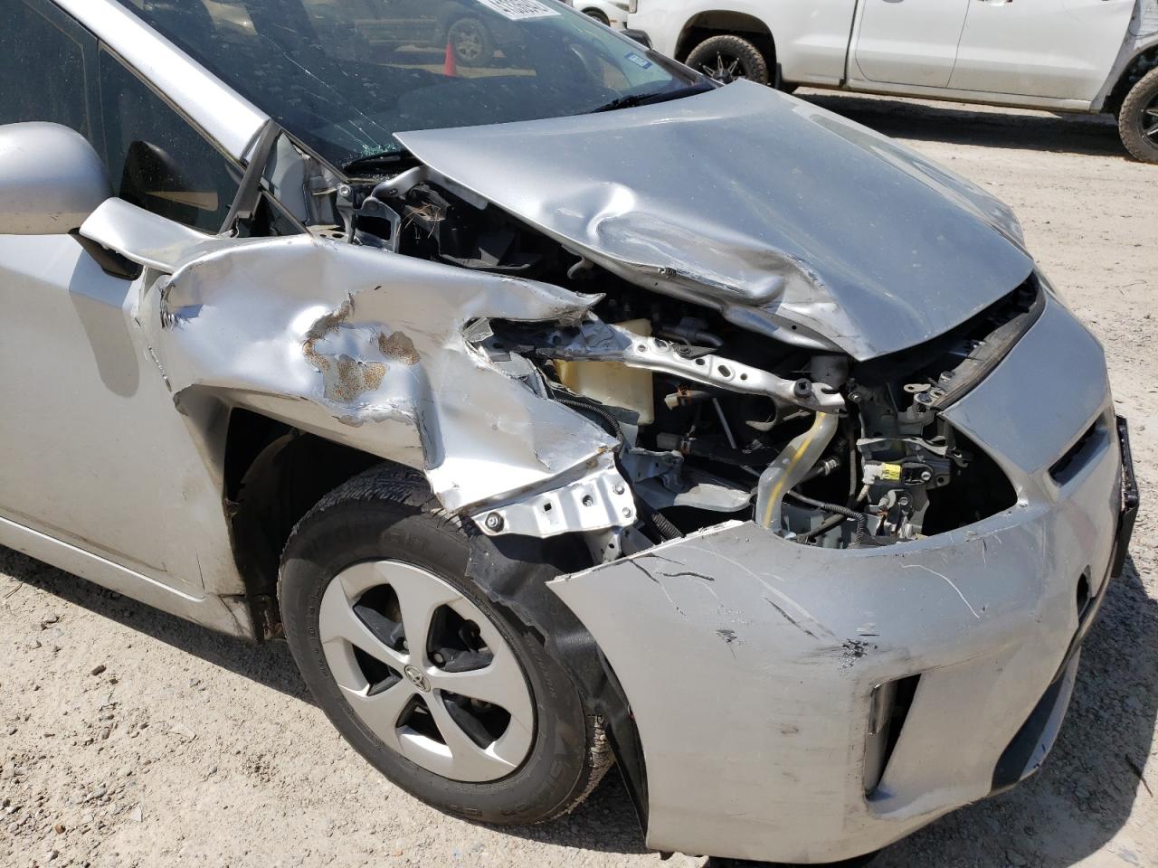Photo 9 from auction – 2012 TOYOTA PRIUS with VIN JTDKN3DU2C5488495