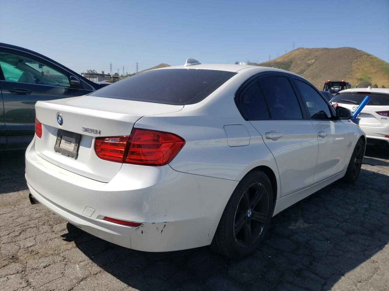 Photo 4 from auction – 2013 BMW 328 I SULE with VIN WBA3C1G57DNR48705