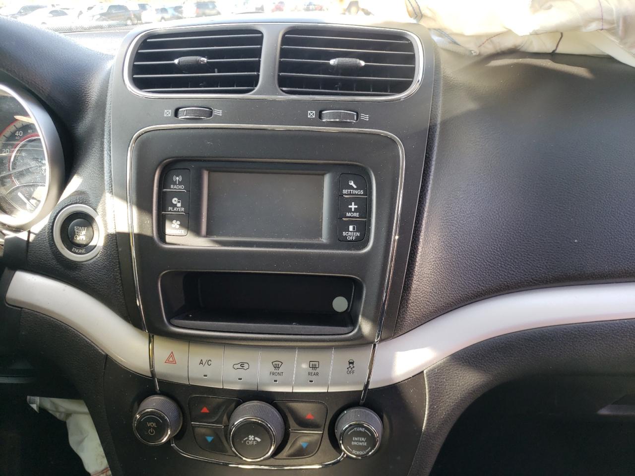 Photo 9 from auction – 2016 DODGE JOURNEY SE with VIN 3C4PDCAB3GT120280