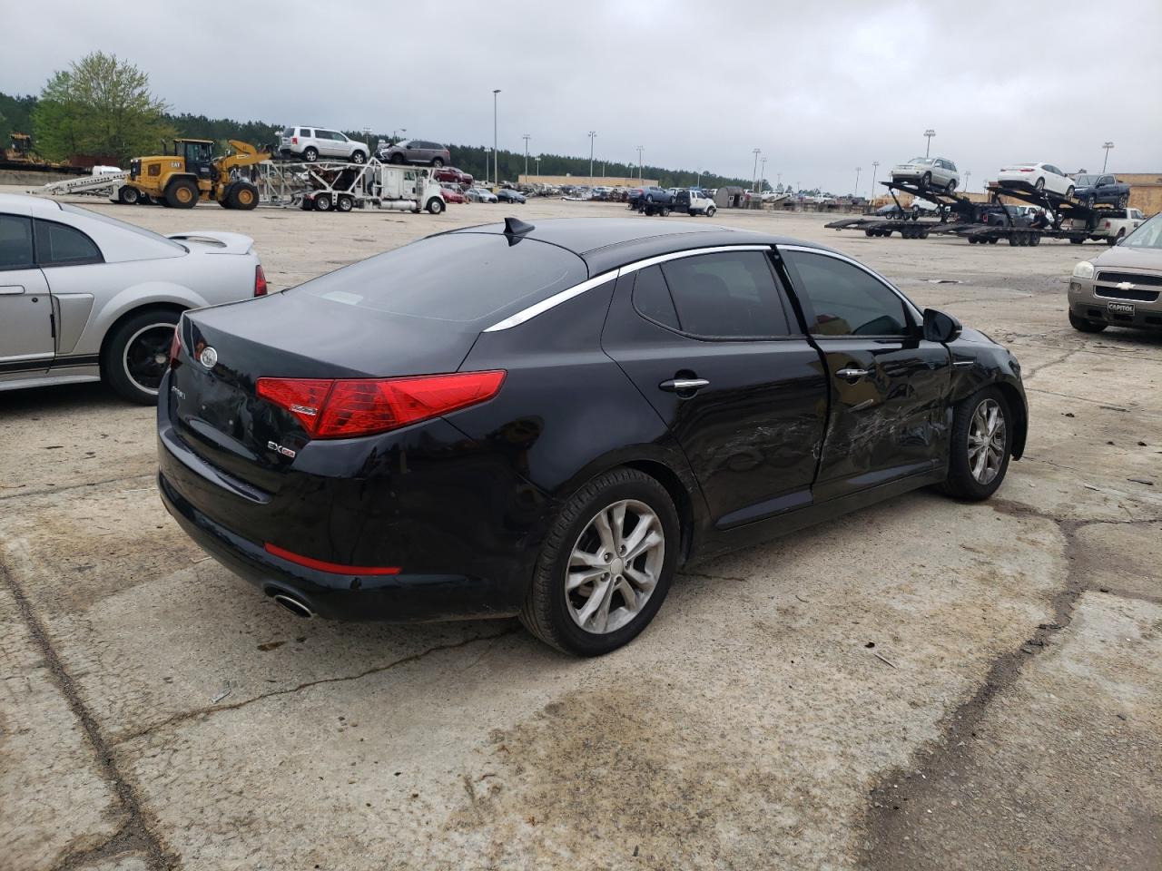 Photo 4 from auction – 2012 KIA OPTIMA with VIN 5XXGN4A7XCG021296
