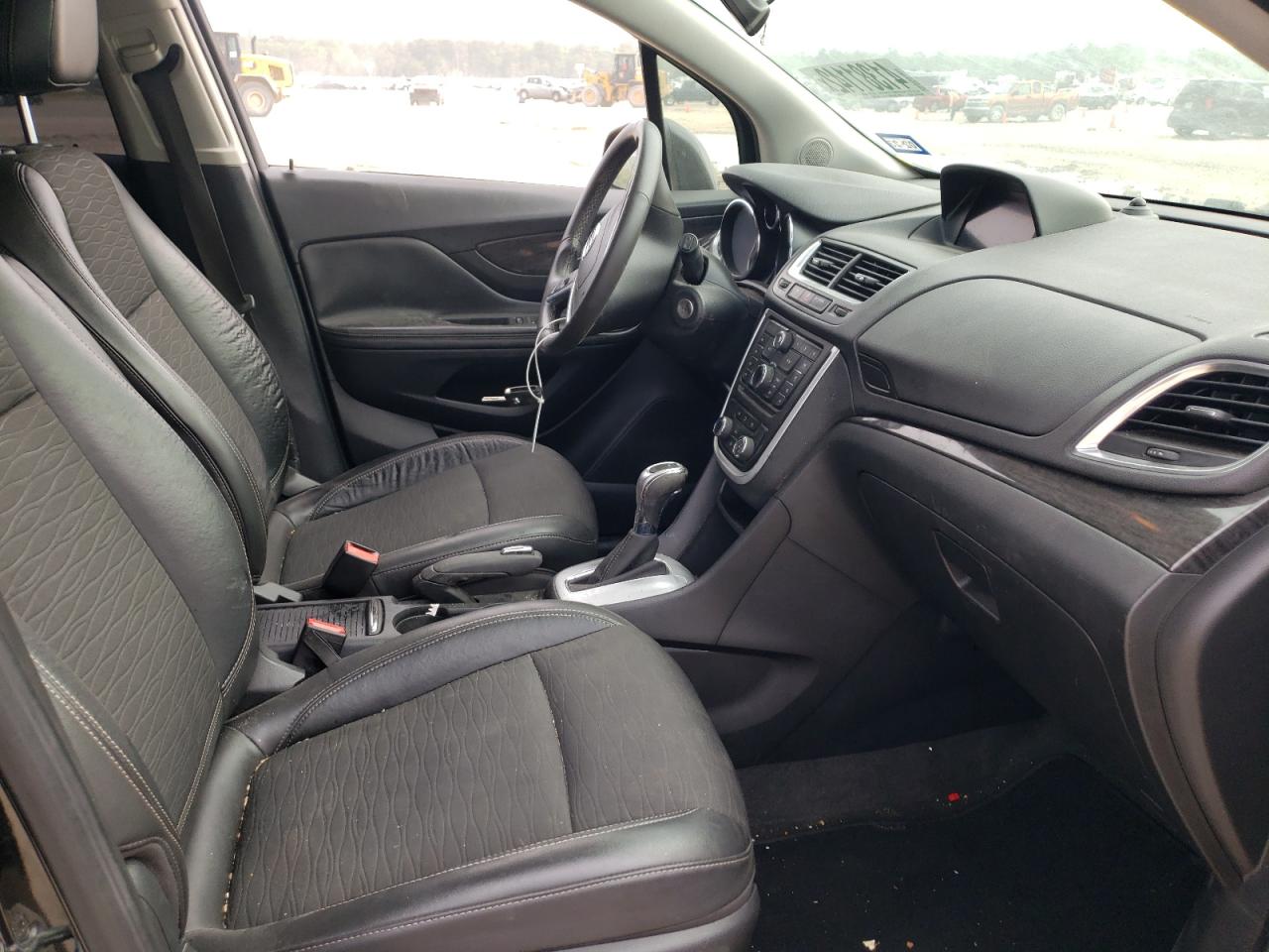 Photo 5 from auction – 2015 BUICK ENCORE with VIN KL4CJASB3FB169919