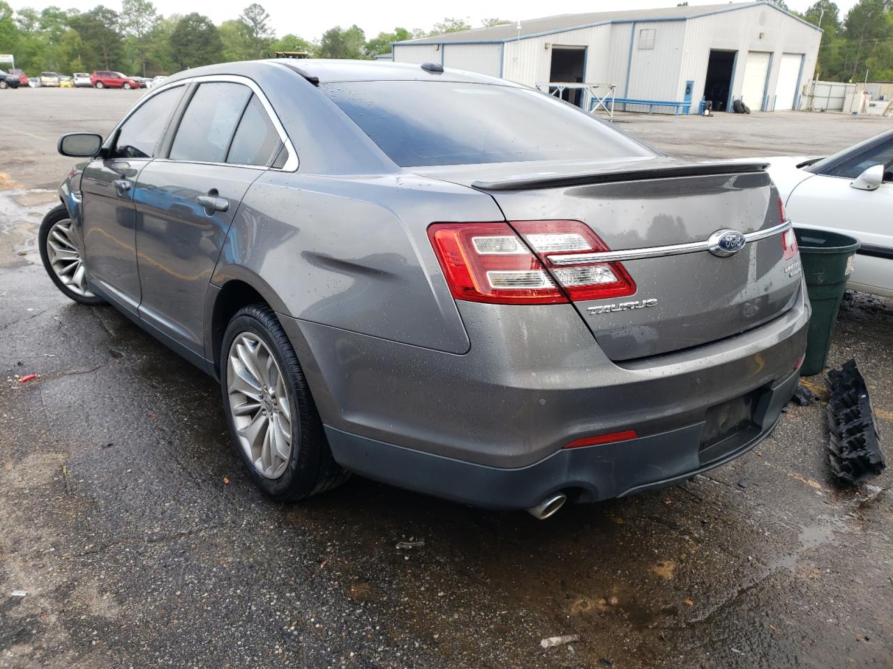 Photo 3 from auction – 2014 FORD TAURUS with VIN 1FAHP2F8XEG177506