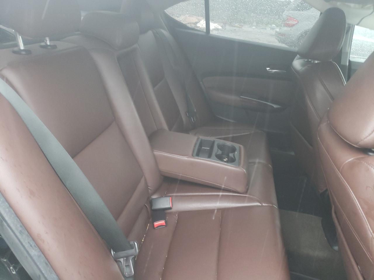 Photo 6 from auction – 2015 ACURA TLX with VIN 19UUB2F33FA006419