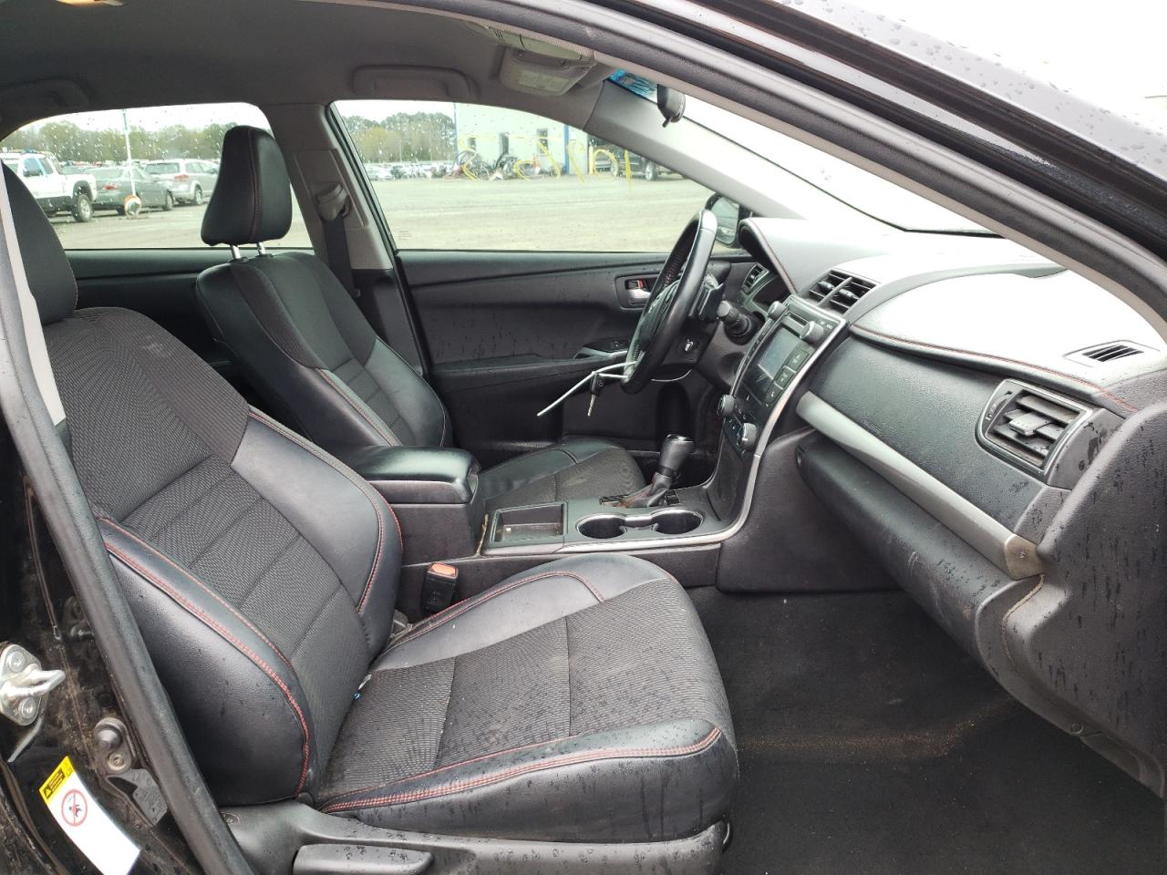 Photo 5 from auction – 2016 TOYOTA CAMRY LE with VIN 4T1BF1FK5GU566675