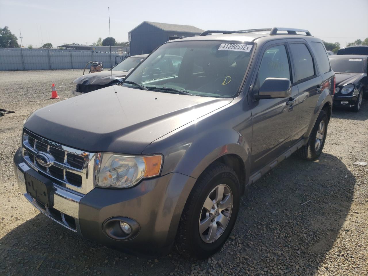 Photo 2 from auction – 2010 FORD ESCAPE LIM with VIN 1FMCU9EG9AKD01511