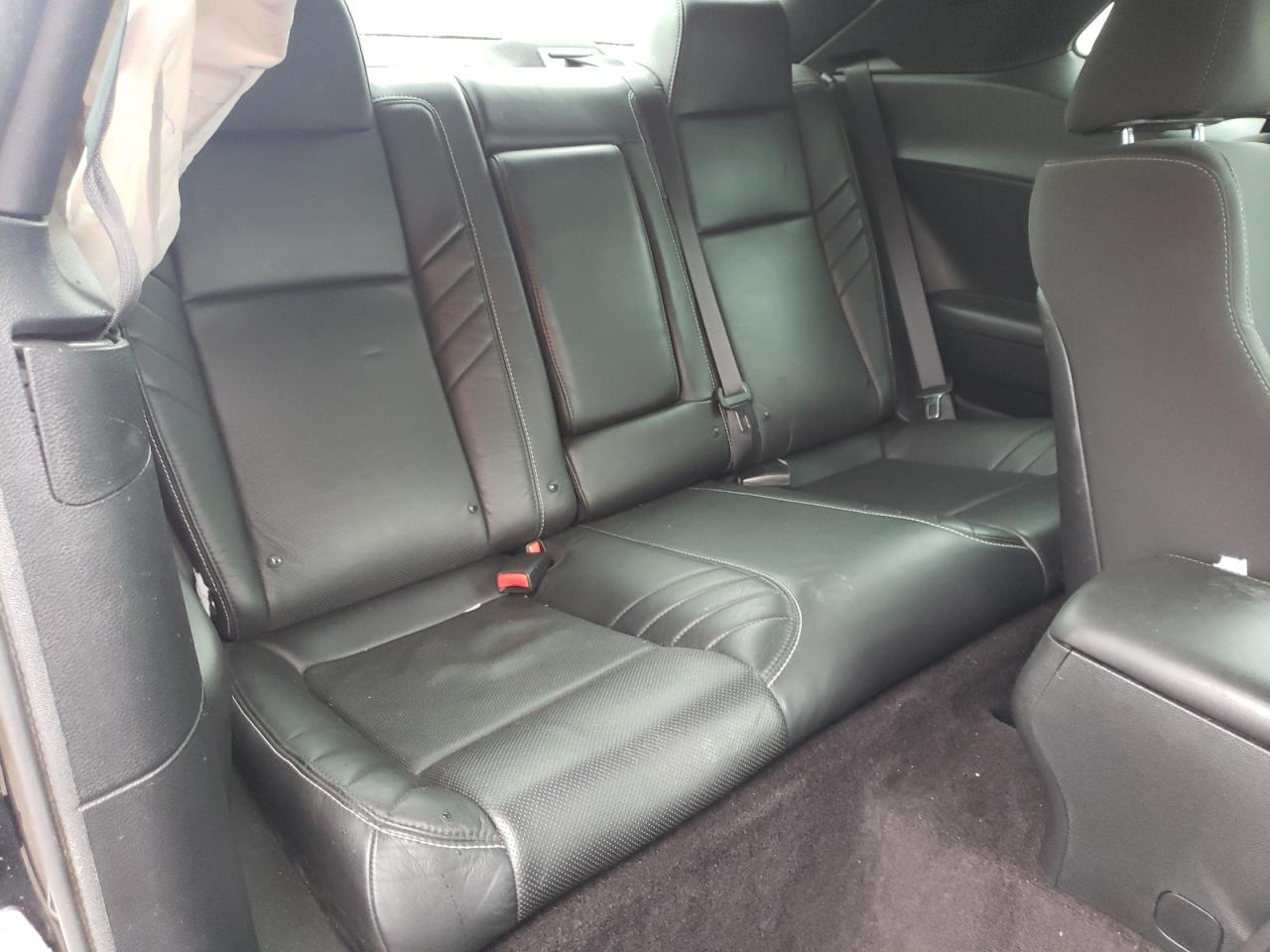 Photo 6 from auction – 2019 DODGE CHALLENGER with VIN 2C3CDZBT9KH512114