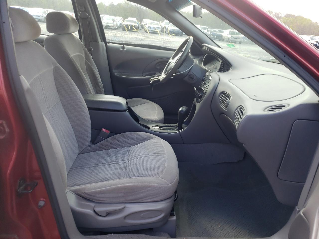 Photo 5 from auction – 1998 FORD TAURUS LX with VIN 1FAFP52S3WA131398