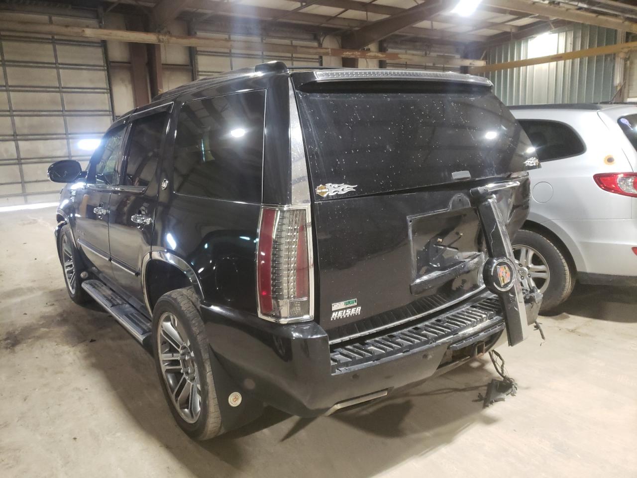 Photo 3 from auction – 2012 CADILLAC ESCALADE P with VIN 1GYS4CEF8CR301606