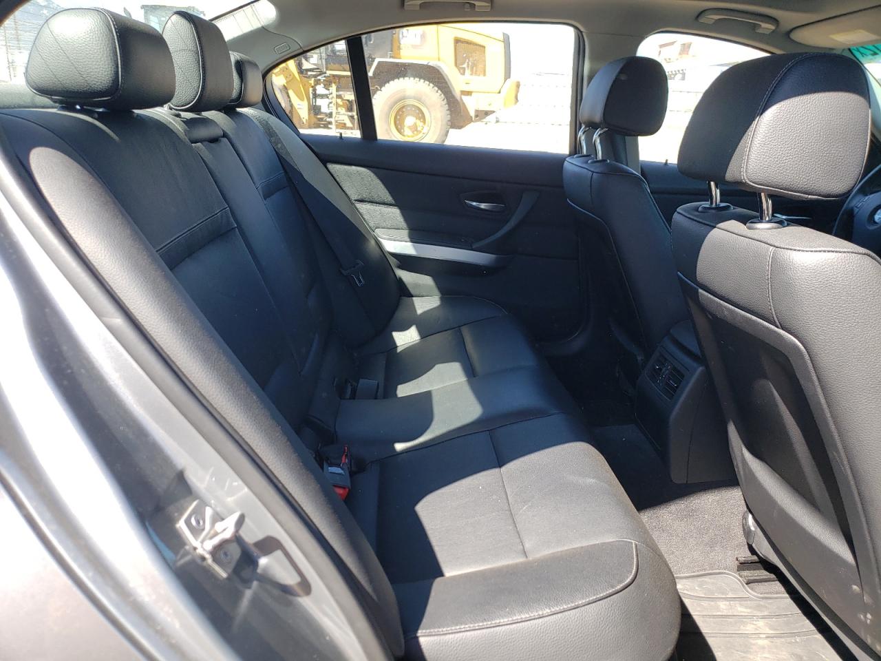 Photo 6 from auction – 2011 BMW 328 XI with VIN WBAPK7C52BA971617