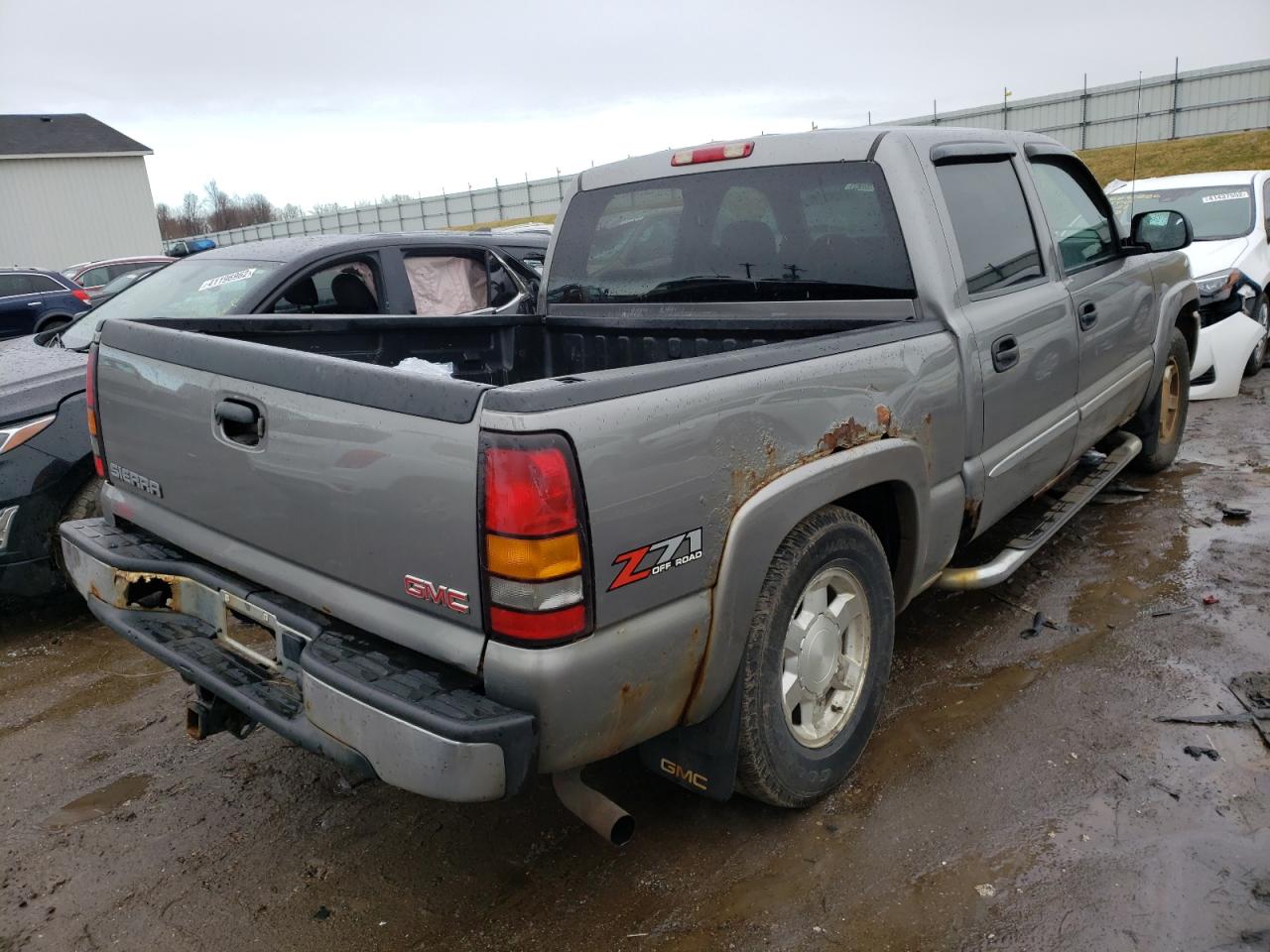 Photo 4 from auction – 2007 GMC NEW SIERRA with VIN 2GTEK13T471158013
