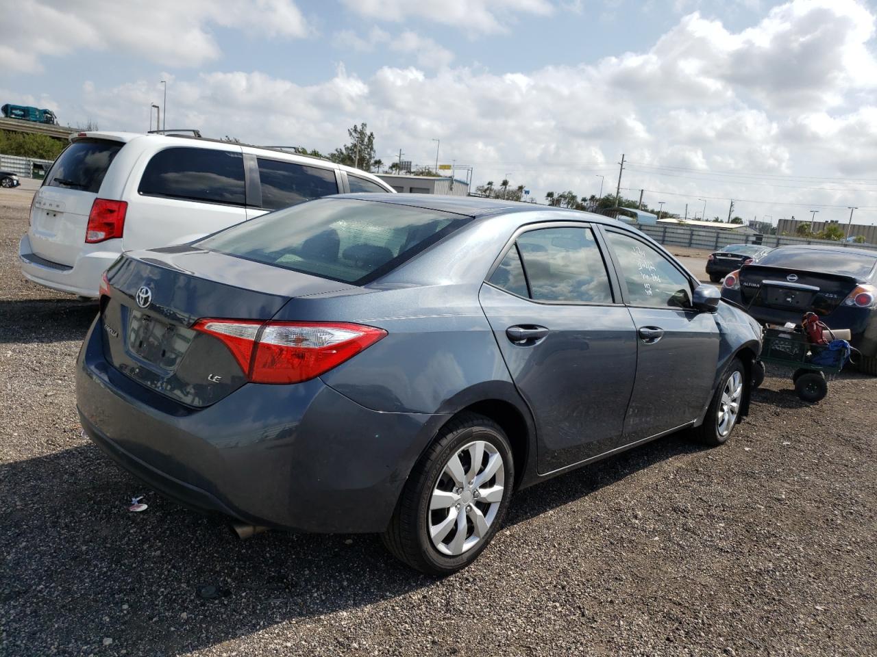 Zdjęcie 4 z aukcji – 2014 TOYOTA COROLLA L z VIN 2T1BURHE9EC108406