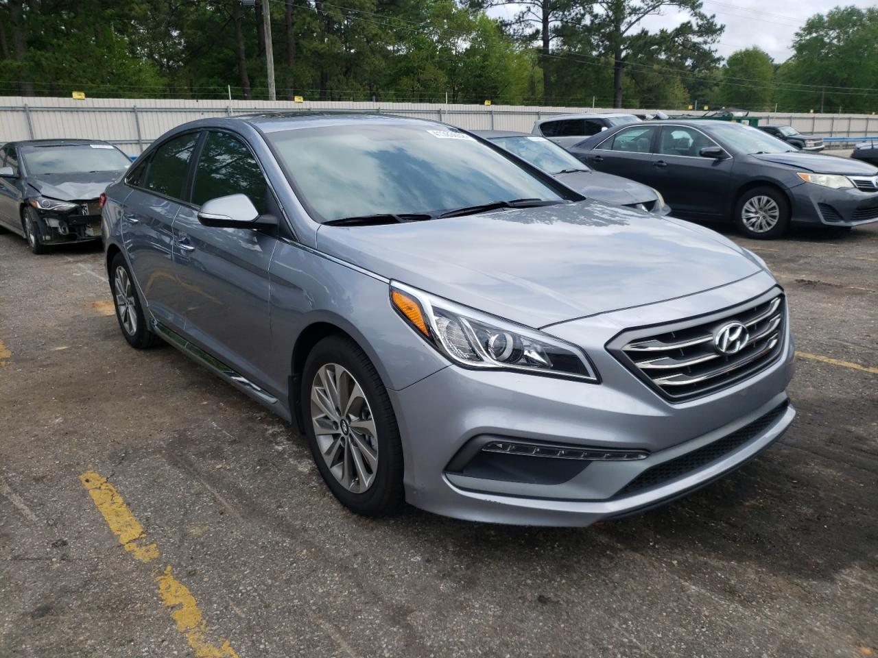 HYUNDAI SONATA SPO 2017 with VIN 5NPE34AF8HH471268 - Photo from auction