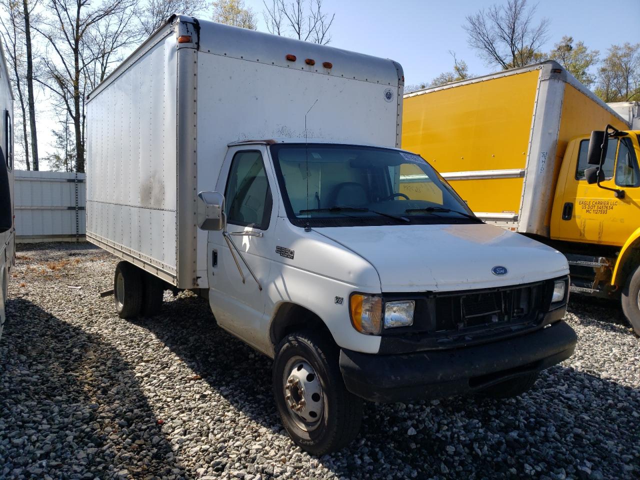 FORD ECONOLINE 2001 with VIN 1FDWE35L61HA35396 - Photo from auction