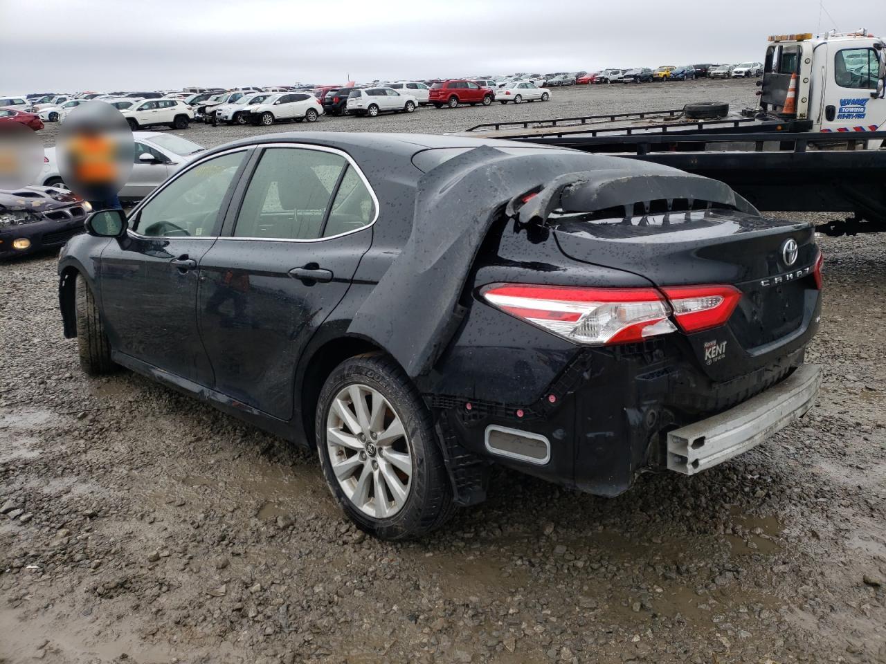 Photo 3 from auction – 2018 TOYOTA CAMRY L with VIN JTNB11HK9J3043832