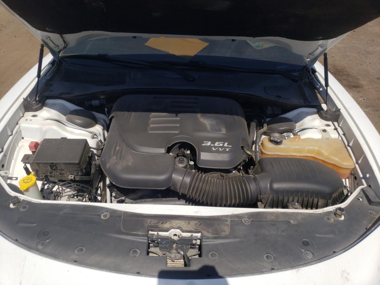 Photo 7 from auction – 2016 DODGE CHARGER SE with VIN 2C3CDXBG8GH109868