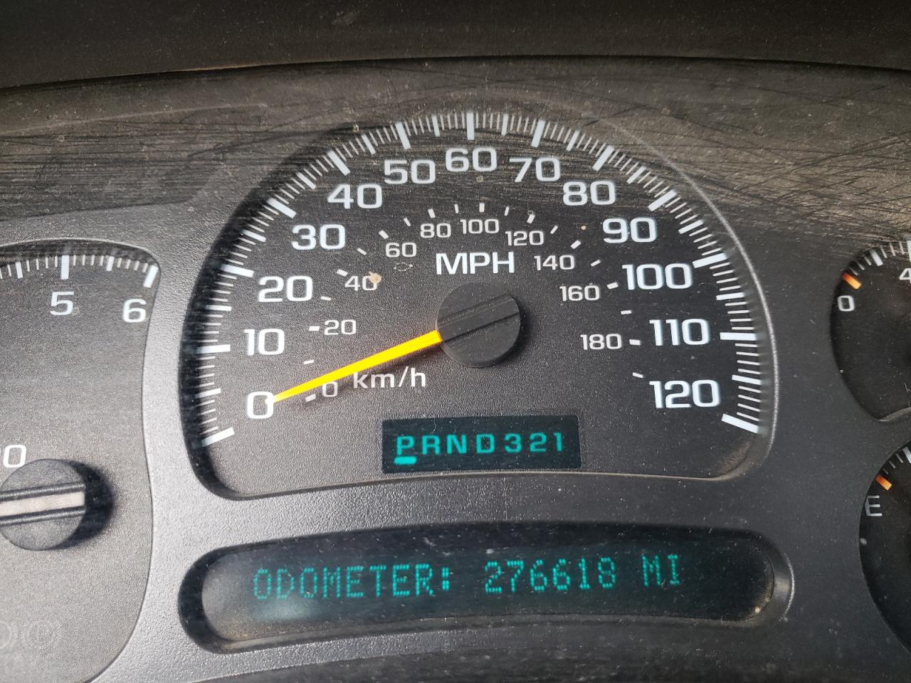 Photo 8 from auction – 2004 CHEVROLET SILVERADO with VIN 2GCEC19V141138030