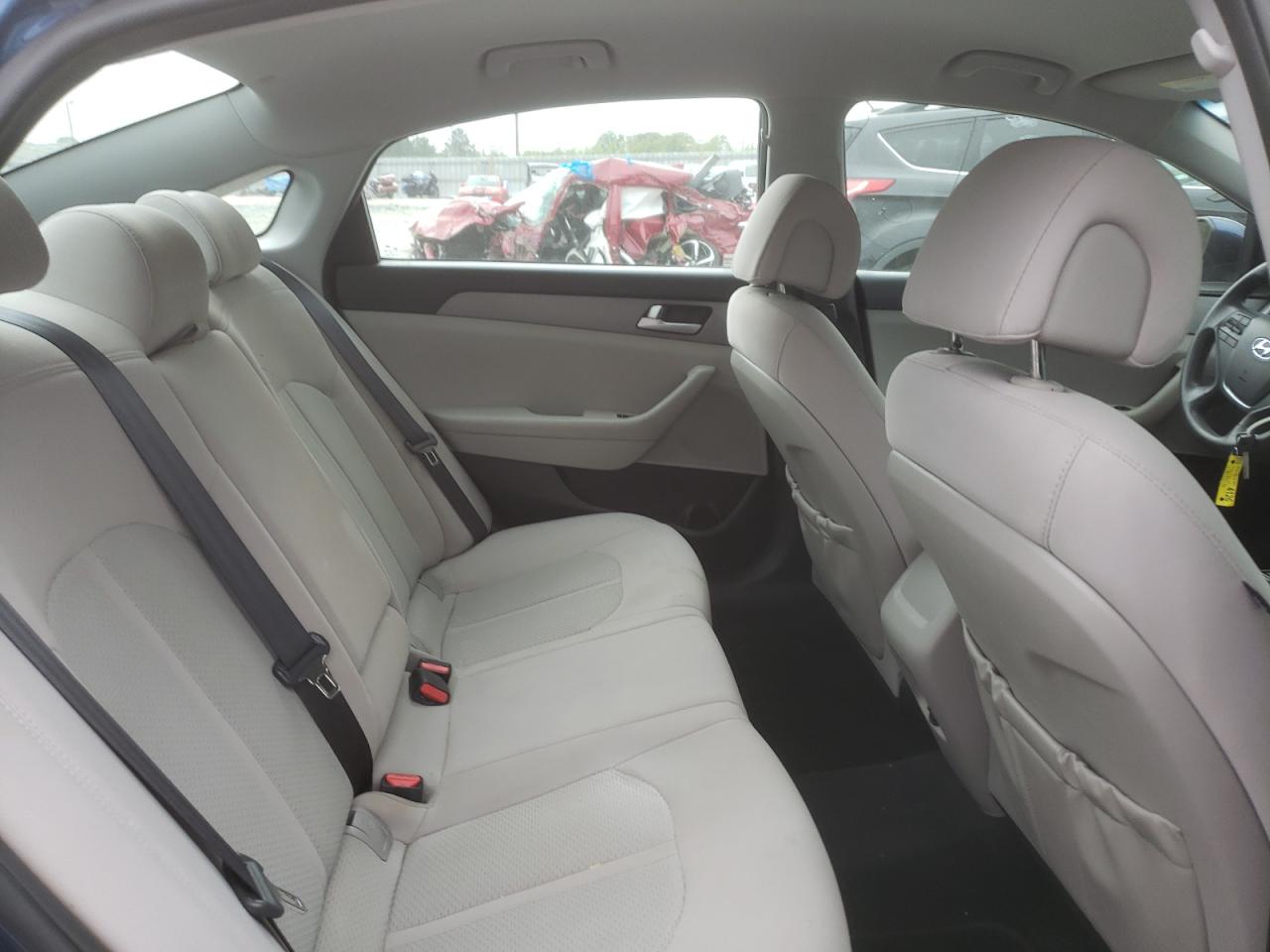 Photo 6 from auction – 2016 HYUNDAI SONATA SE with VIN 5NPE24AF1GH368159
