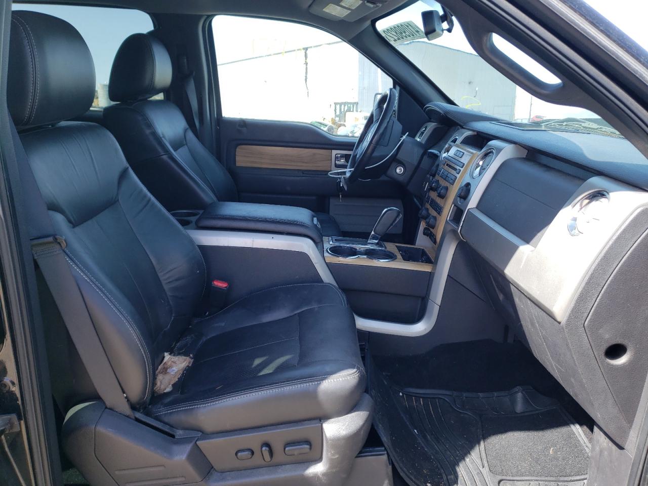 Photo 5 from auction – 2011 FORD F150 SUPER with VIN 1FTFW1EF5BFA81217