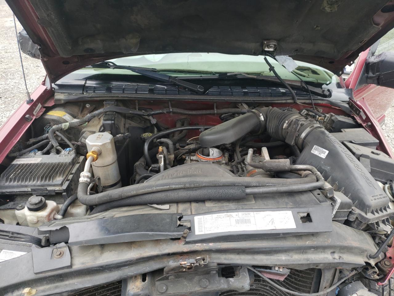 Photo 7 from auction – 2000 CHEVROLET BLAZER with VIN 1GNCS13W9Y2280859