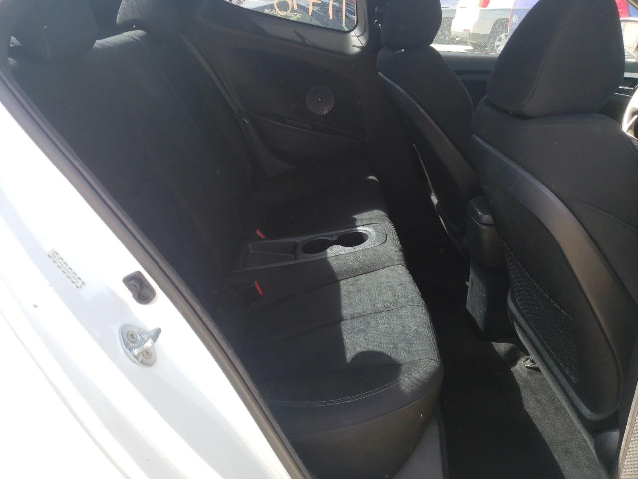 Photo 6 from auction – 2016 HYUNDAI VELOSTER with VIN KMHTC6AD4GU279010