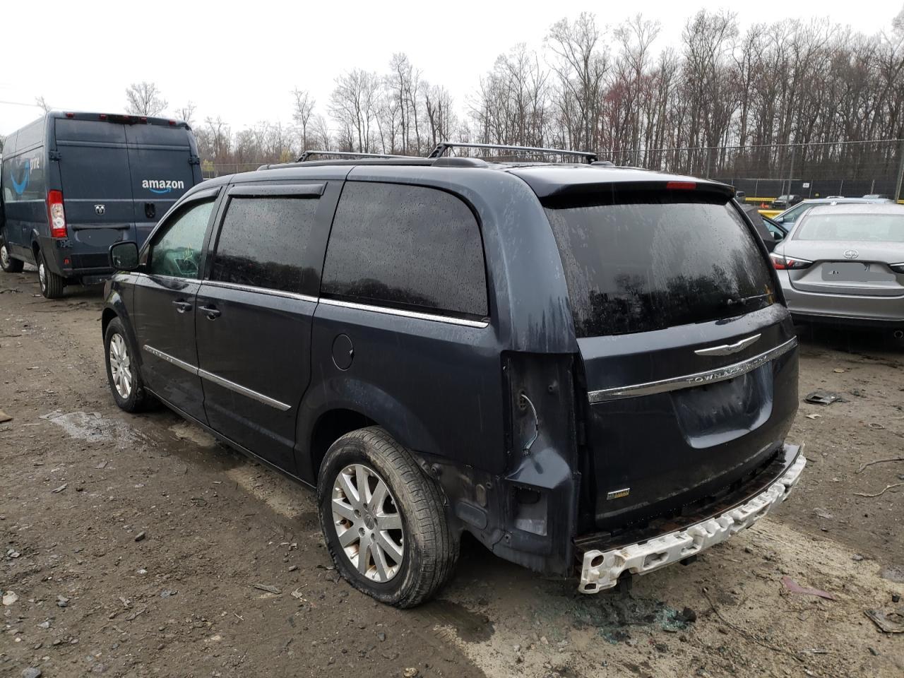 Photo 3 from auction – 2014 CHRYSLER TOWN & COU with VIN 2C4RC1BG2ER268785
