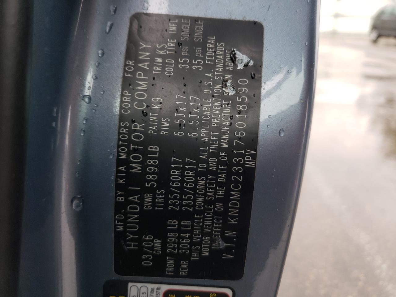 Photo 10 from auction – 2007 HYUNDAI ENTOURAGE with VIN KNDMC233176018590