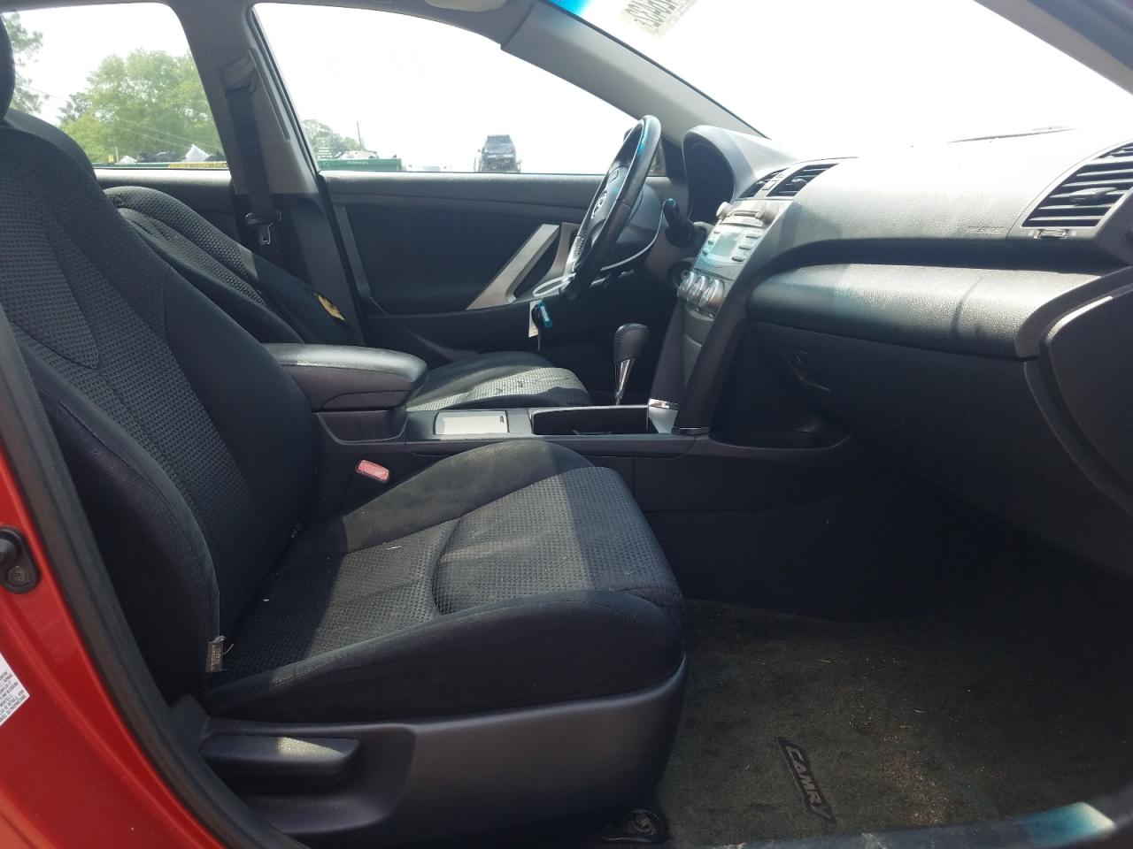 Photo 5 from auction – 2011 TOYOTA CAMRY BASE with VIN 4T1BF3EKXBU722182