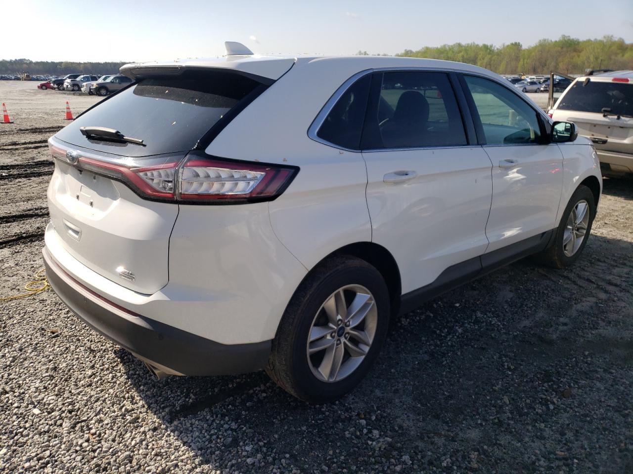 Photo 4 from auction – 2017 FORD EDGE SEL with VIN 2FMPK3J90HBB30633