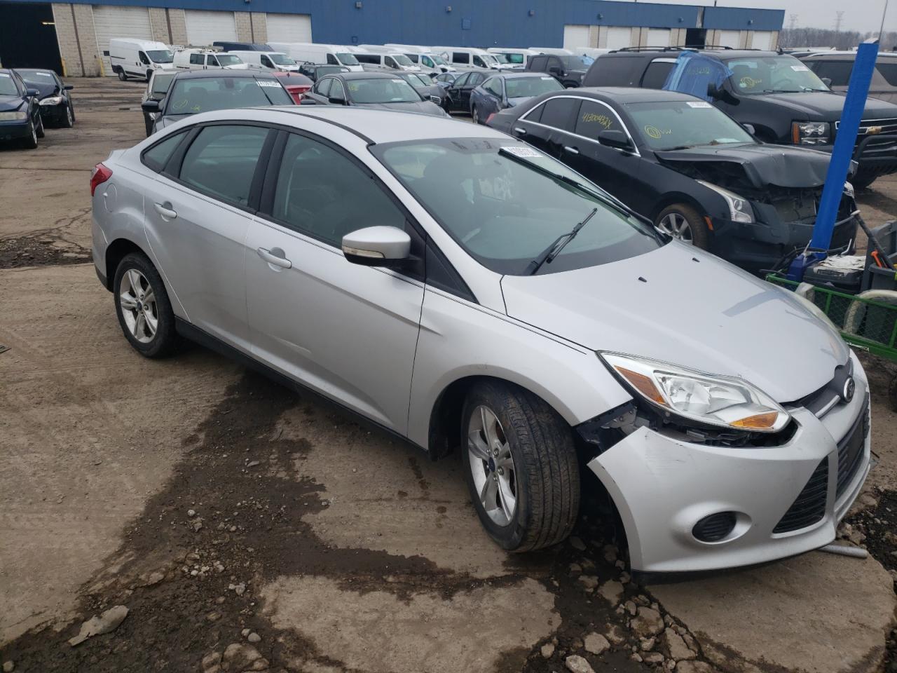 FORD FOCUS SE 2014 with VIN 1FADP3F20EL361330 - Photo from auction