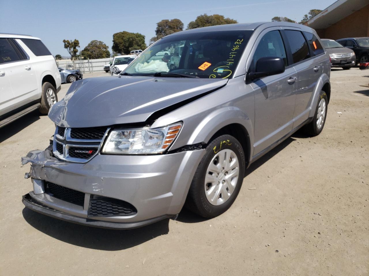 Photo 2 from auction – 2015 DODGE JOURNEY SE with VIN 3C4PDCAB6FT674993