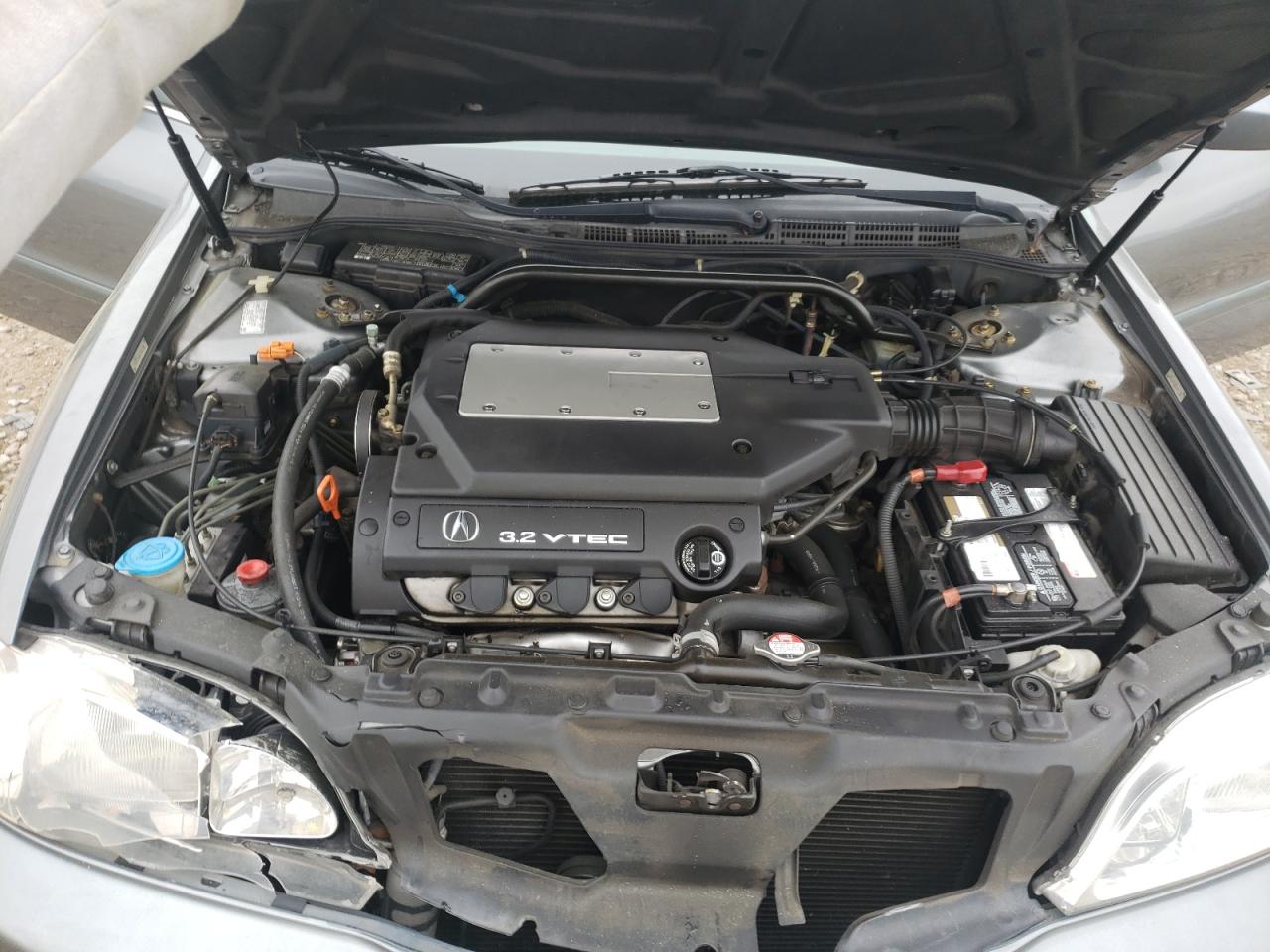 Photo 7 from auction – 2001 ACURA 3.2TL with VIN 19UUA56621A007083