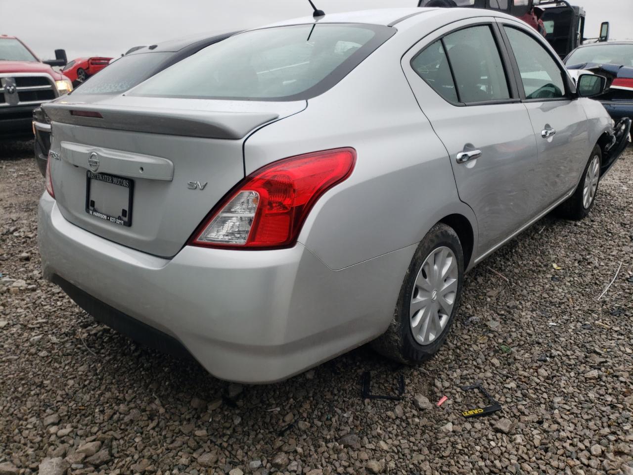 Photo 4 from auction – 2019 NISSAN VERSA S with VIN 3N1CN7AP9KL873256
