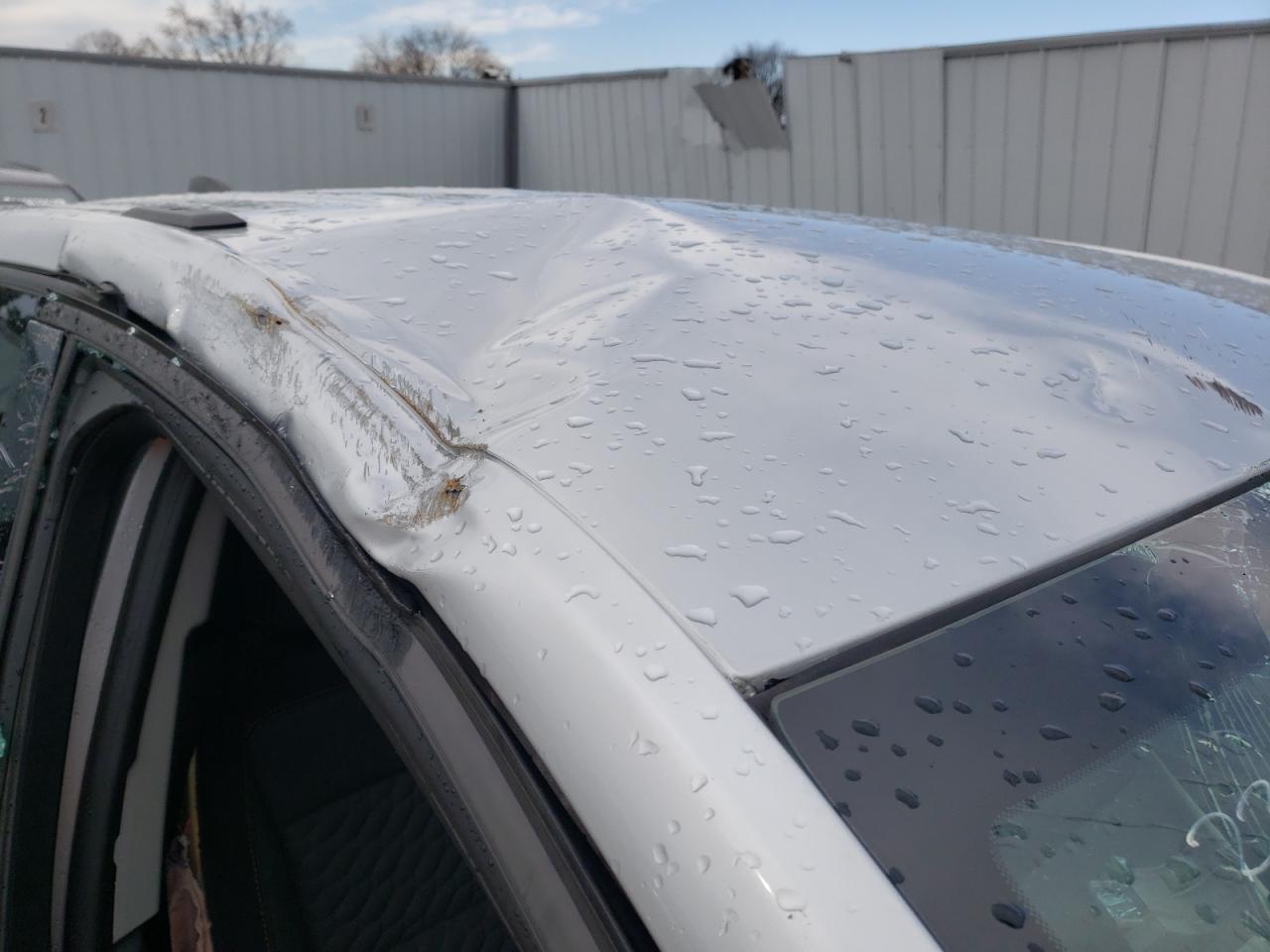 Photo 9 from auction – 2018 CHEVROLET EQUINOX LT with VIN 2GNAXJEV8J6259927