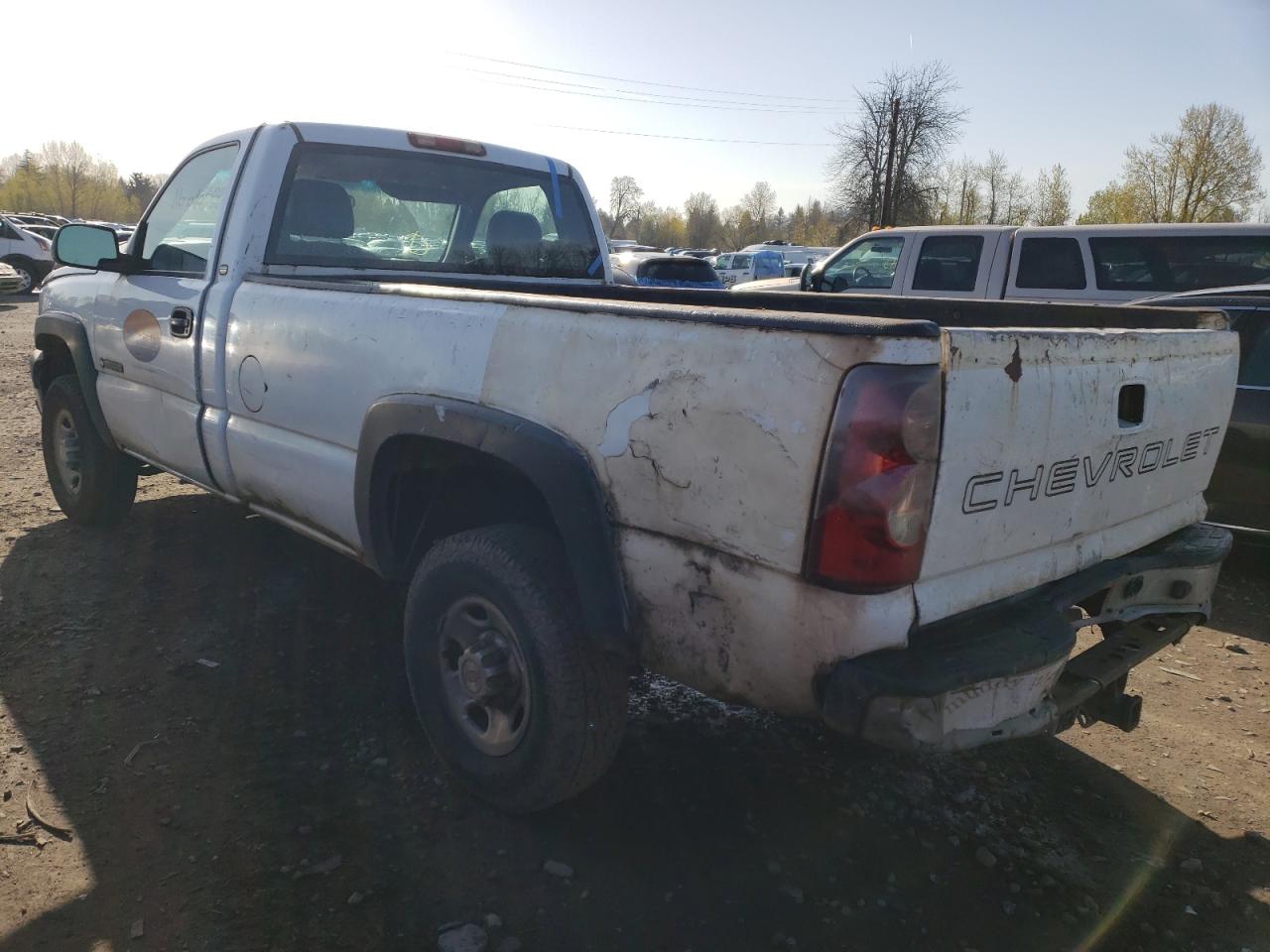 Photo 3 from auction – 2003 CHEVROLET SILVERADO with VIN 1GCHC24U93E369207