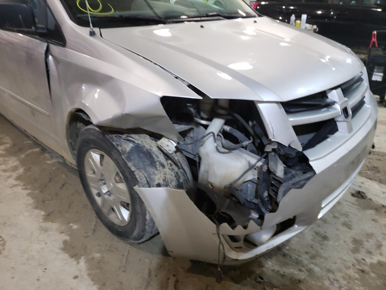 Photo 9 from auction – 2009 DODGE GRAND CARA with VIN 2D8HN44E29R666279