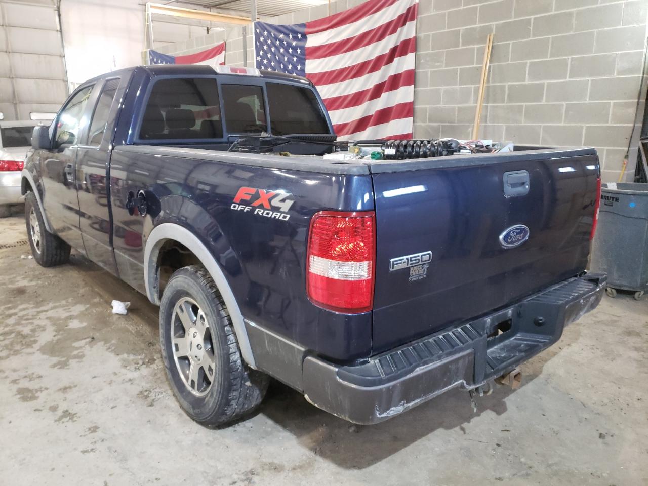 Photo 3 from auction – 2005 FORD F150 with VIN 1FTPX14505NB57804