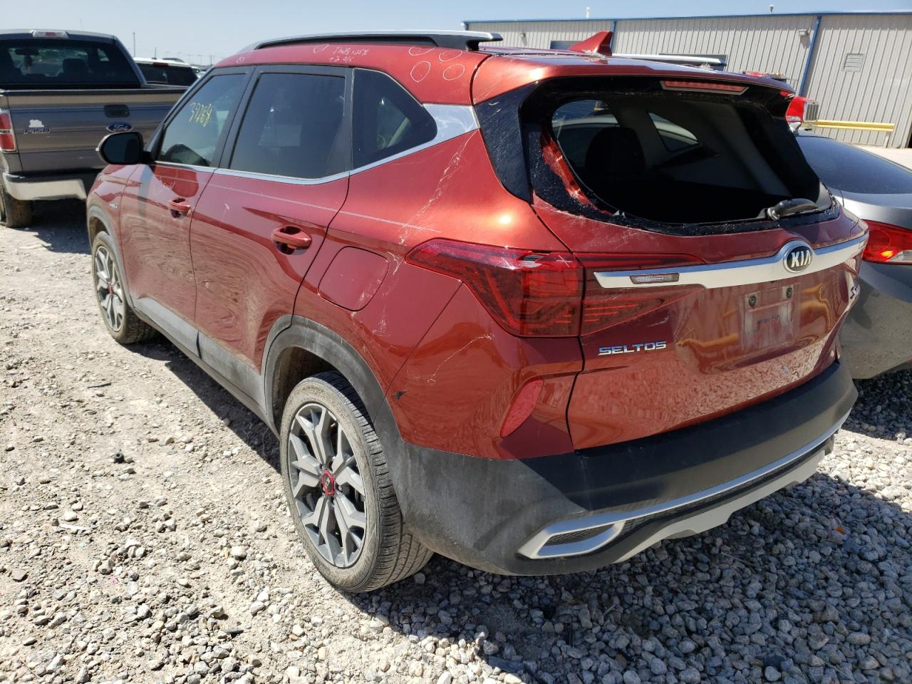 Zdjęcie 3 z aukcji – 2021 KIA SELTOS S z VIN KNDEUCA22M7085271