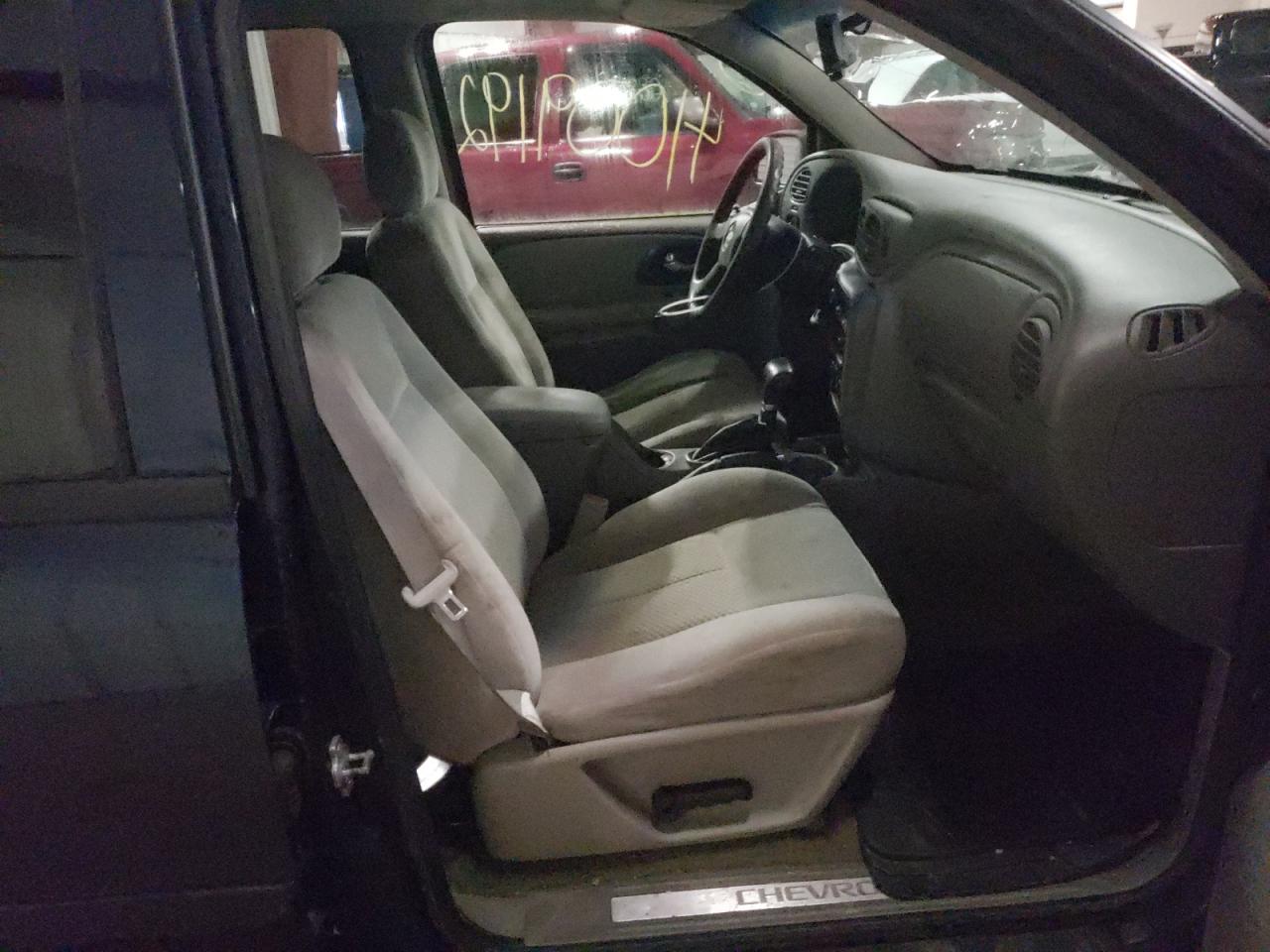 Photo 5 from auction – 2007 CHEVROLET TRAILBLAZE with VIN 1GNDT13S272245982
