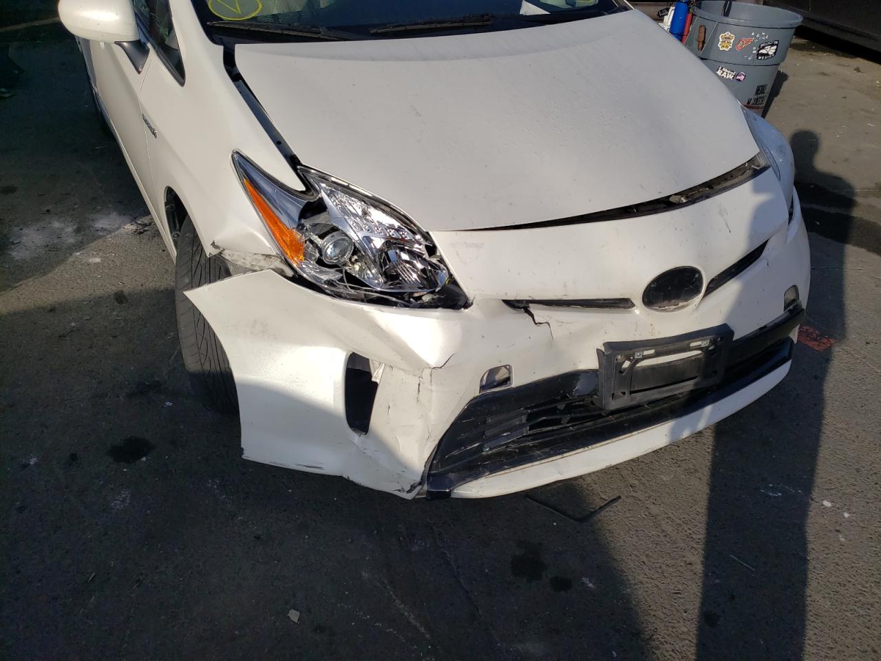 Photo 9 from auction – 2014 TOYOTA PRIUS with VIN JTDKN3DU3E0380175