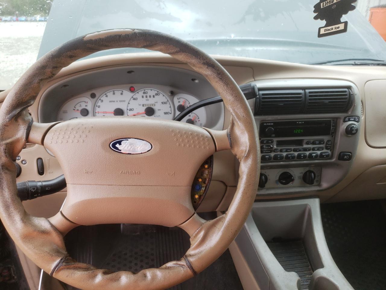 Photo 9 from auction – 2002 FORD EXPLORER S with VIN 1FMZU67E52UD73476