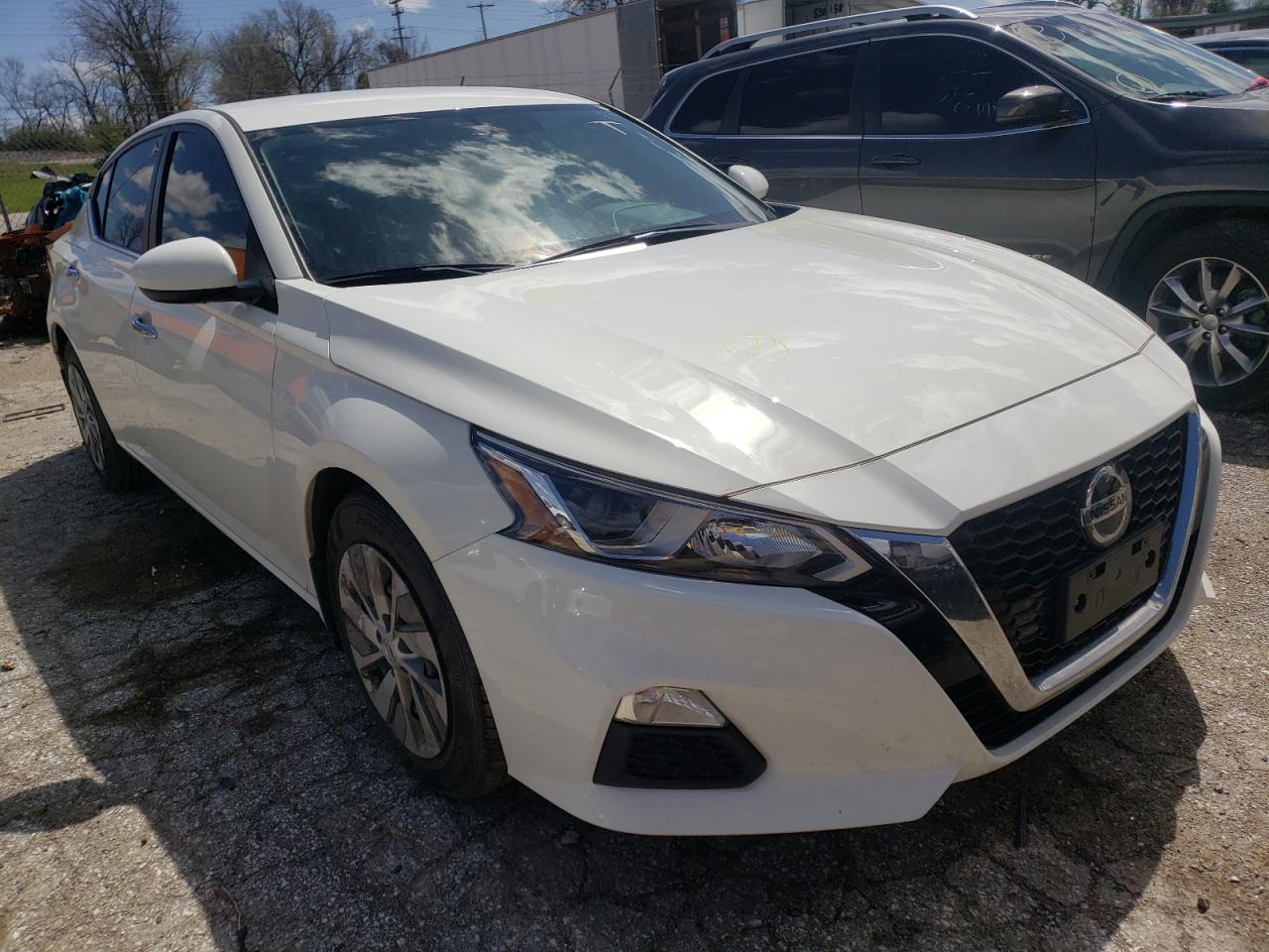 NISSAN ALTIMA S 2020 with VIN 1N4BL4BV1LC205013 - Photo from auction