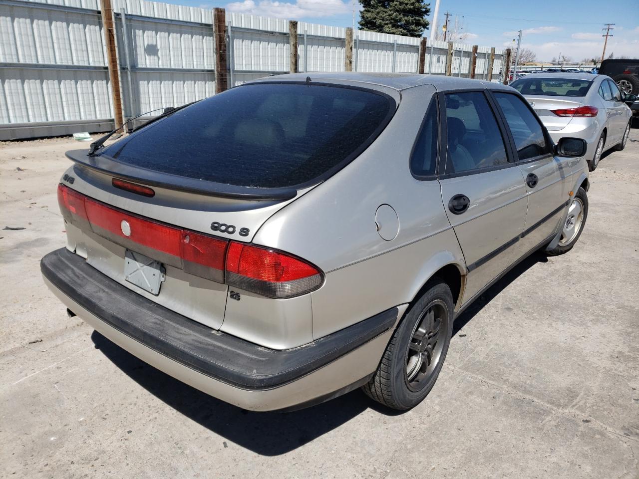Photo 4 from auction – 1997 SAAB 900 S with VIN YS3DD55B6V2008976